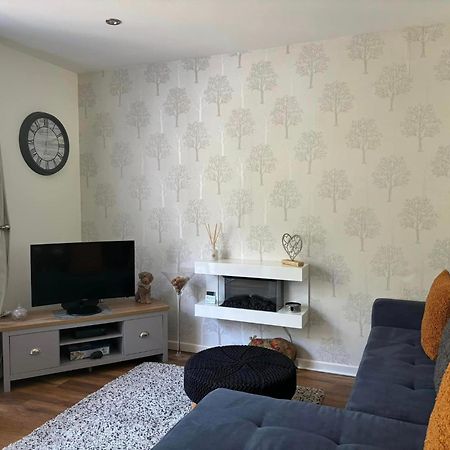 Ferienwohnung Secret Gem Full Size Hot Tub 1 Bed Garden Flat Bournemouth Exterior foto