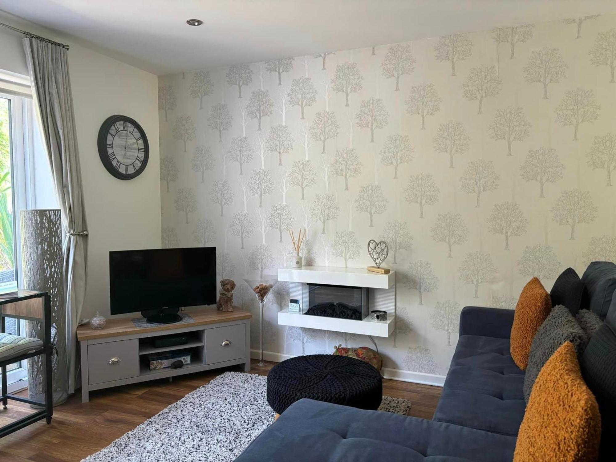 Ferienwohnung Secret Gem Full Size Hot Tub 1 Bed Garden Flat Bournemouth Exterior foto